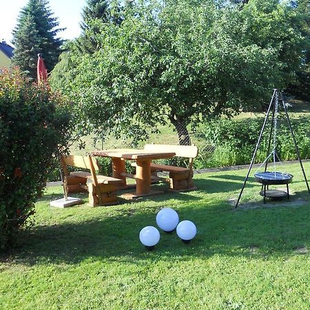 Ferienhaus Zittau Oberlausitz & Ferienwohnung Am Hamann Berg المظهر الخارجي الصورة